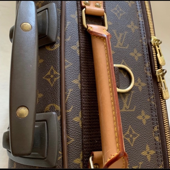 LV Monogram Pegase Voyage 55 - Picture 4 of 8
